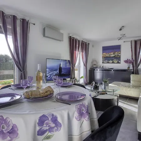 Prázdninový dům La Maison Chateau By Interhome