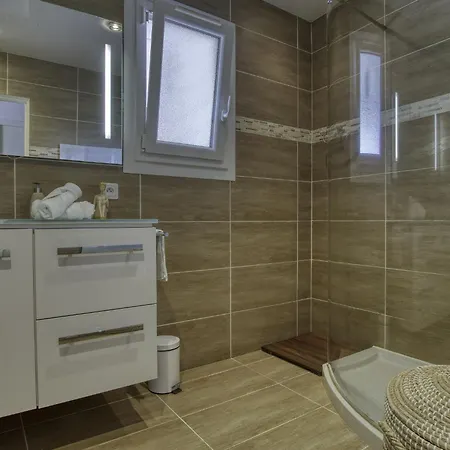 La Maison Chateau By Interhome *